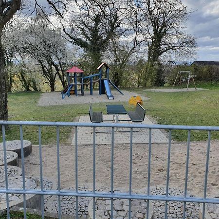 Ferienwohnung Zum Schlossblick Naehe Europa Park מהלברג מראה חיצוני תמונה